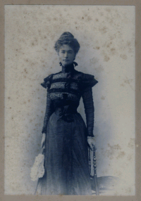 Elisabeth Vas Visser (1874-1955), echtgenote van Arnold MG (1873-1950)